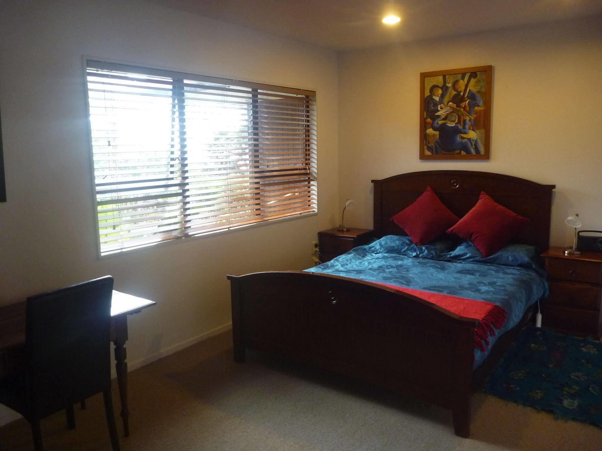 Pohutukawa Coast Bnb Te Puru Exteriör bild