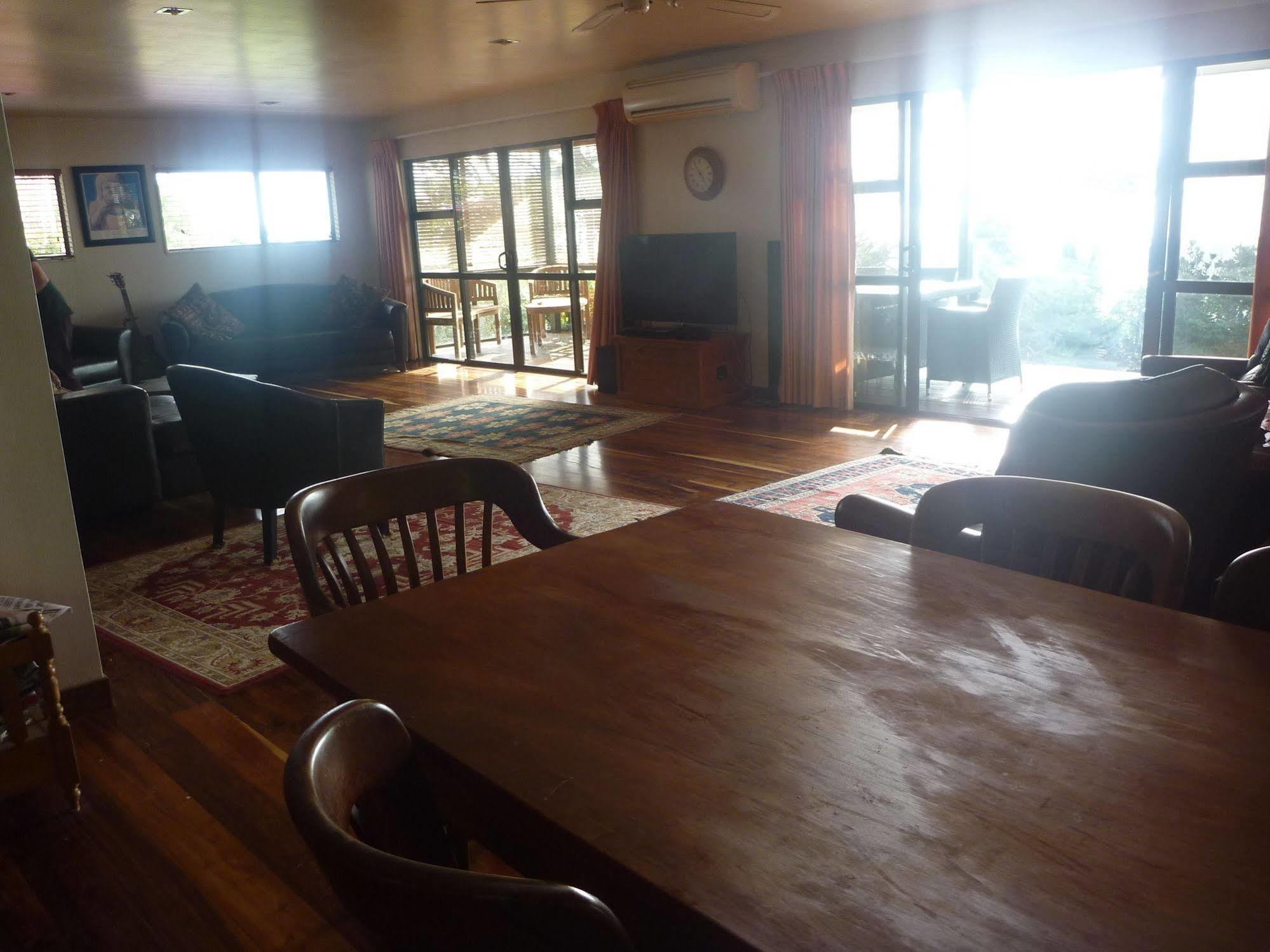 Pohutukawa Coast Bnb Te Puru Exteriör bild